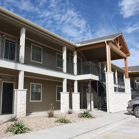 Eagle'S Den Three Rivers Texas A Travelodge By Wyndham Eksteriør bilde