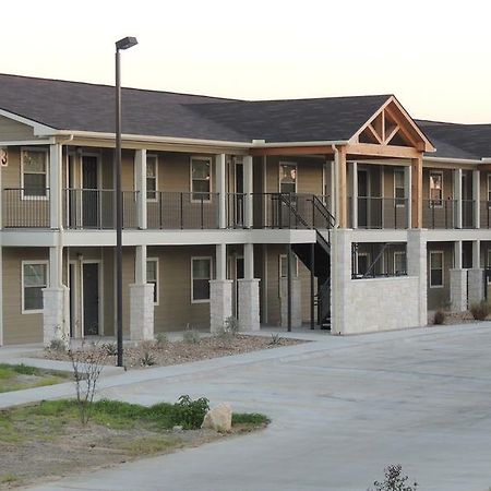 Eagle'S Den Three Rivers Texas A Travelodge By Wyndham Eksteriør bilde