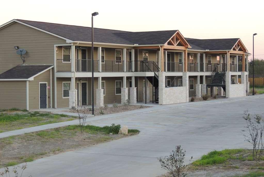 Eagle'S Den Three Rivers Texas A Travelodge By Wyndham Eksteriør bilde