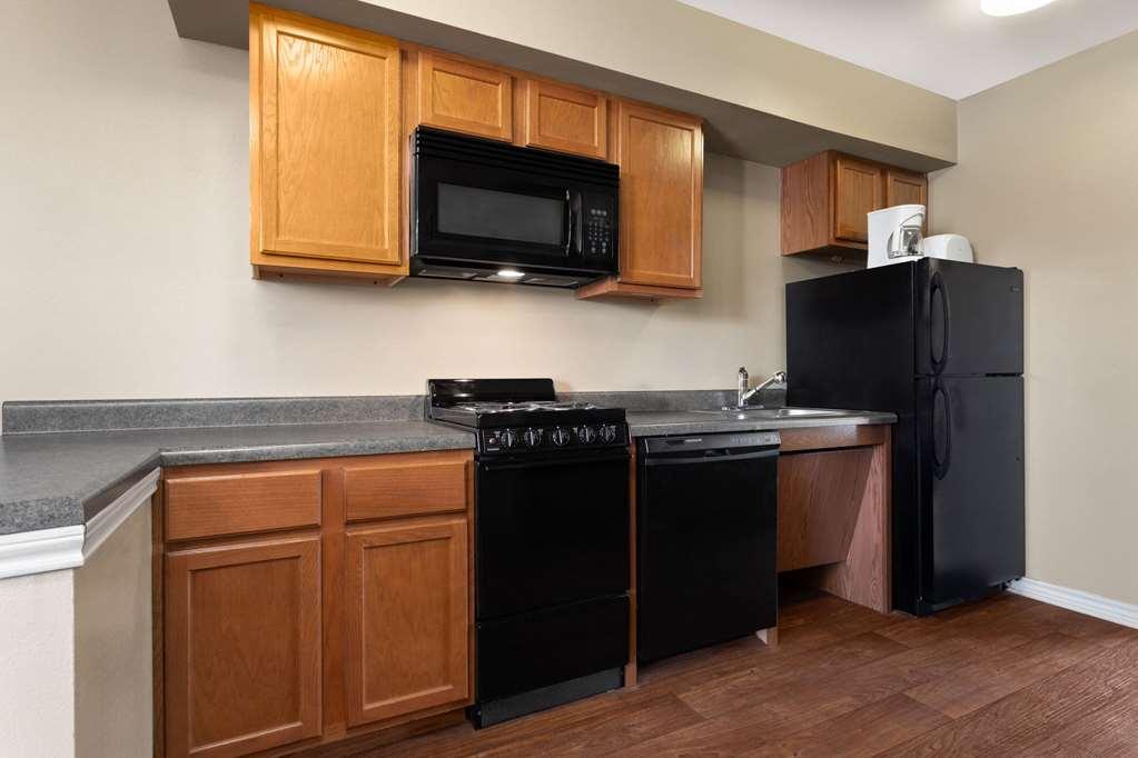 Eagle'S Den Three Rivers Texas A Travelodge By Wyndham Rom bilde